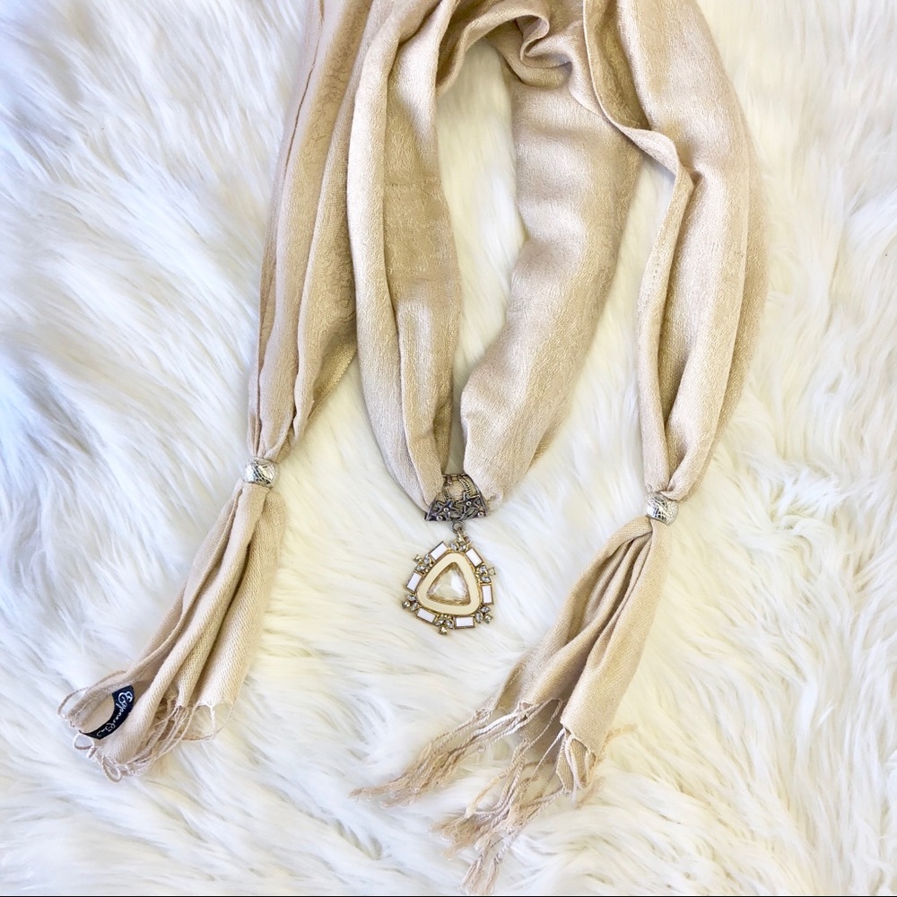✨ Eyanatia Pashmina Jewelry Scarf ✨